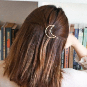 Celestial Crescent Hair Pin – Elegant Moon Design