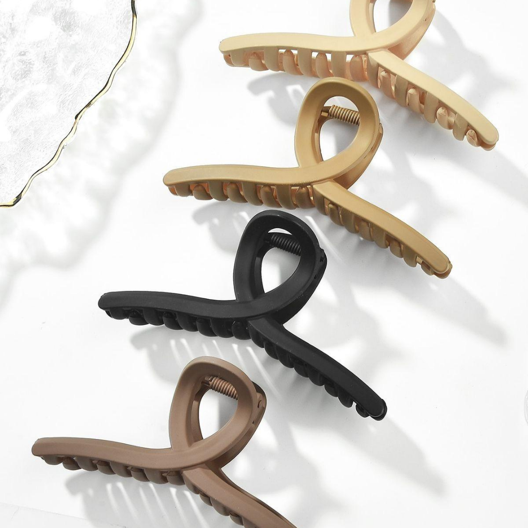 Matte Loop Design Hair Claw Clip – Strong Hold, Minimalist Style