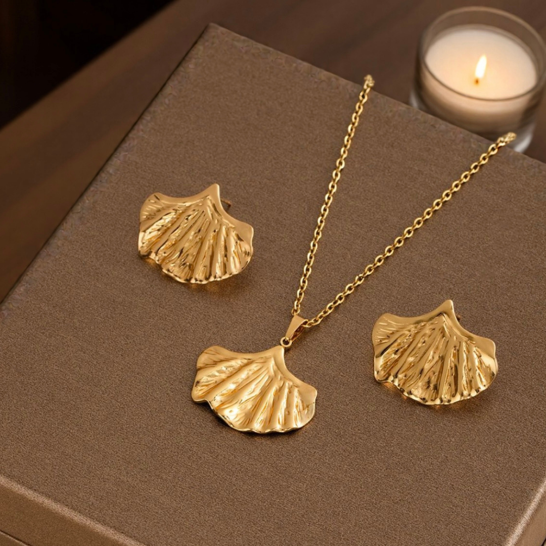 Ginkgo Leaf Combo Set – Elegant Gold Necklace & Earrings Set